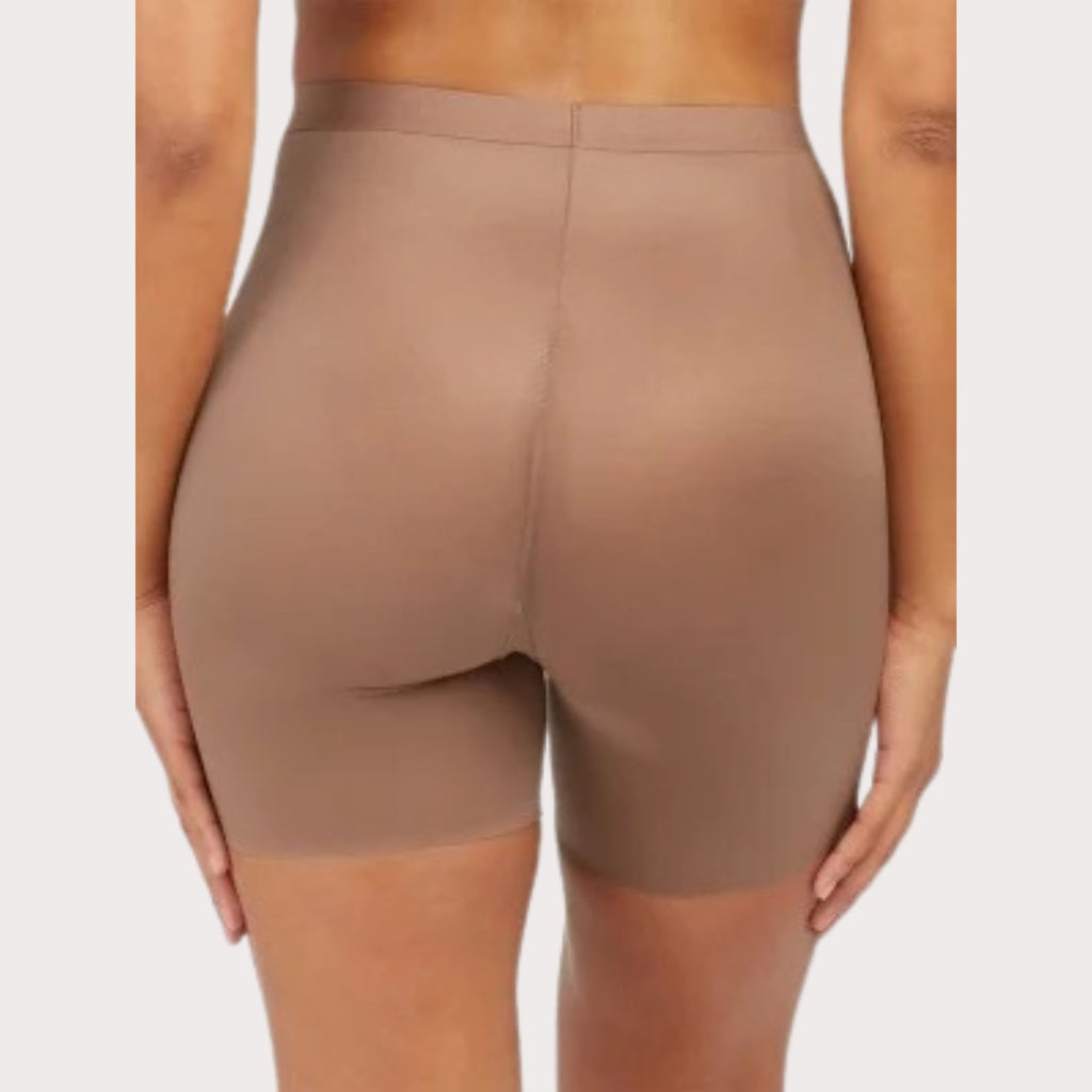 Smooth Sculpt Short